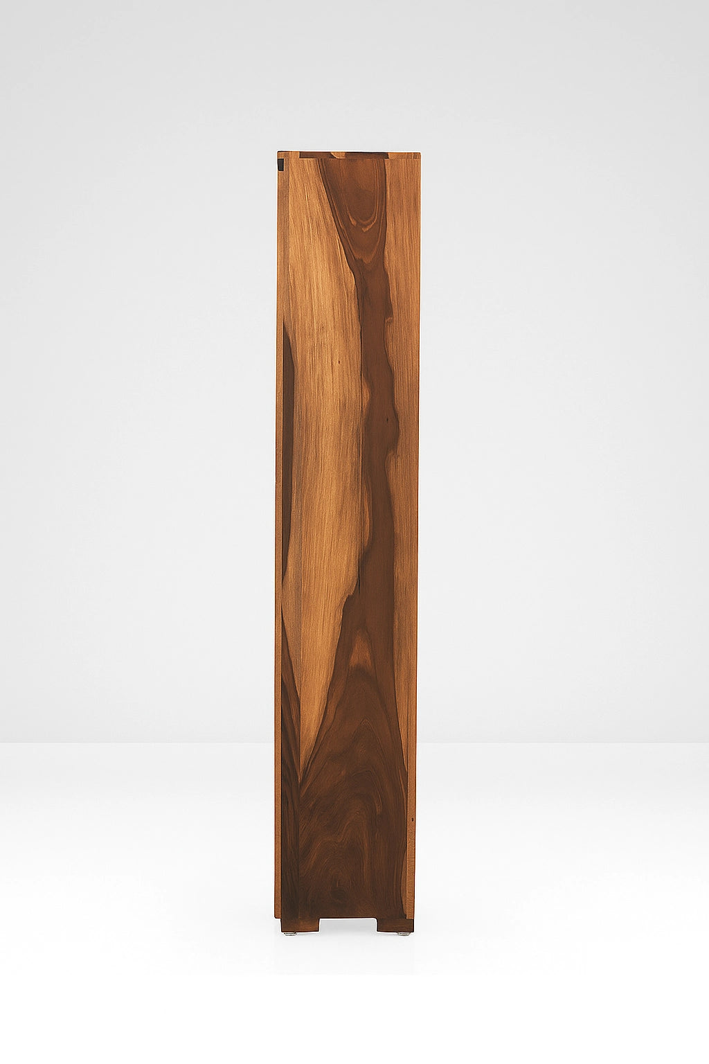 Nivasa Wooden Bookshelf
