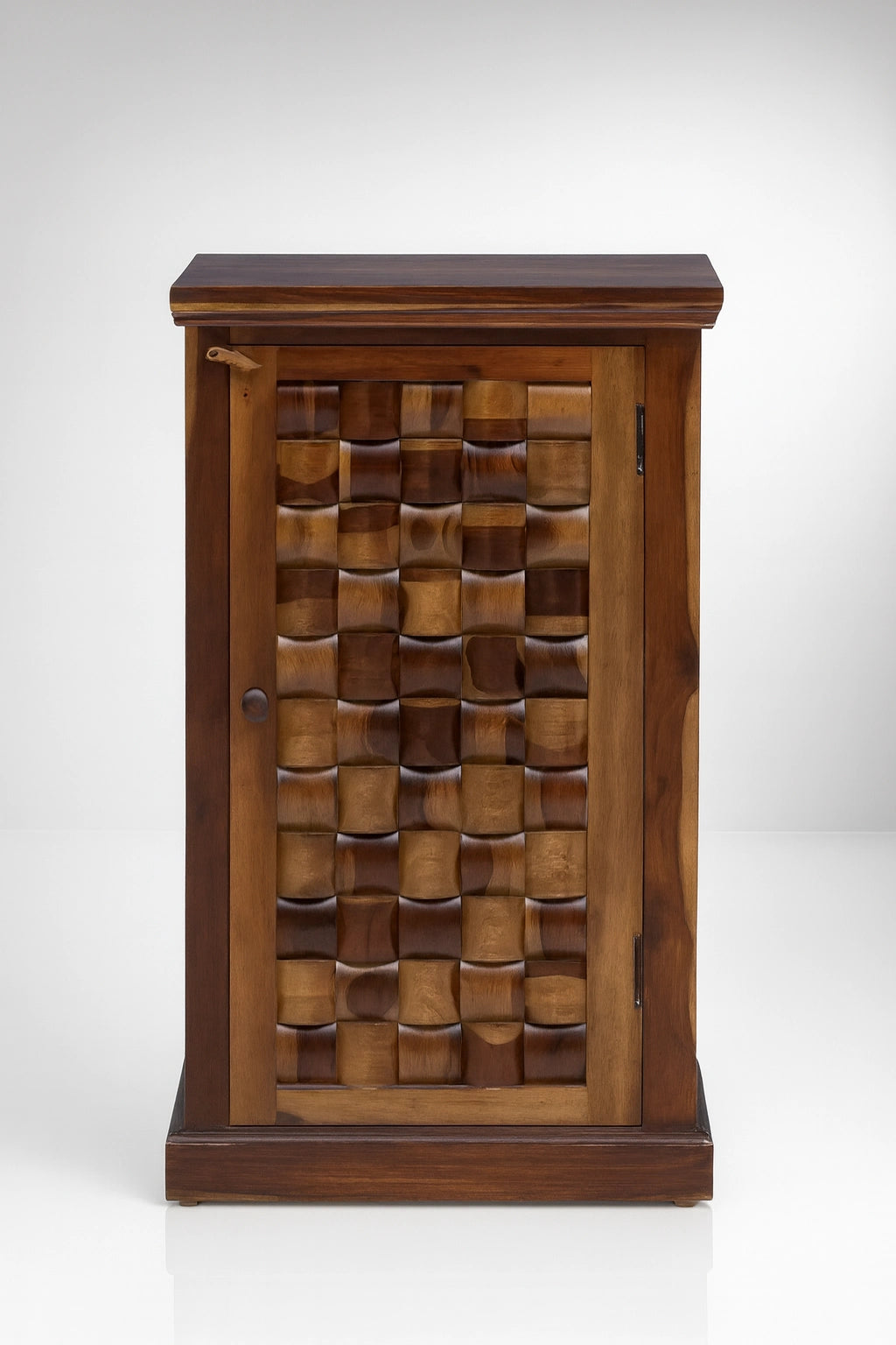 Niwar Wooden Chest Of Drawer