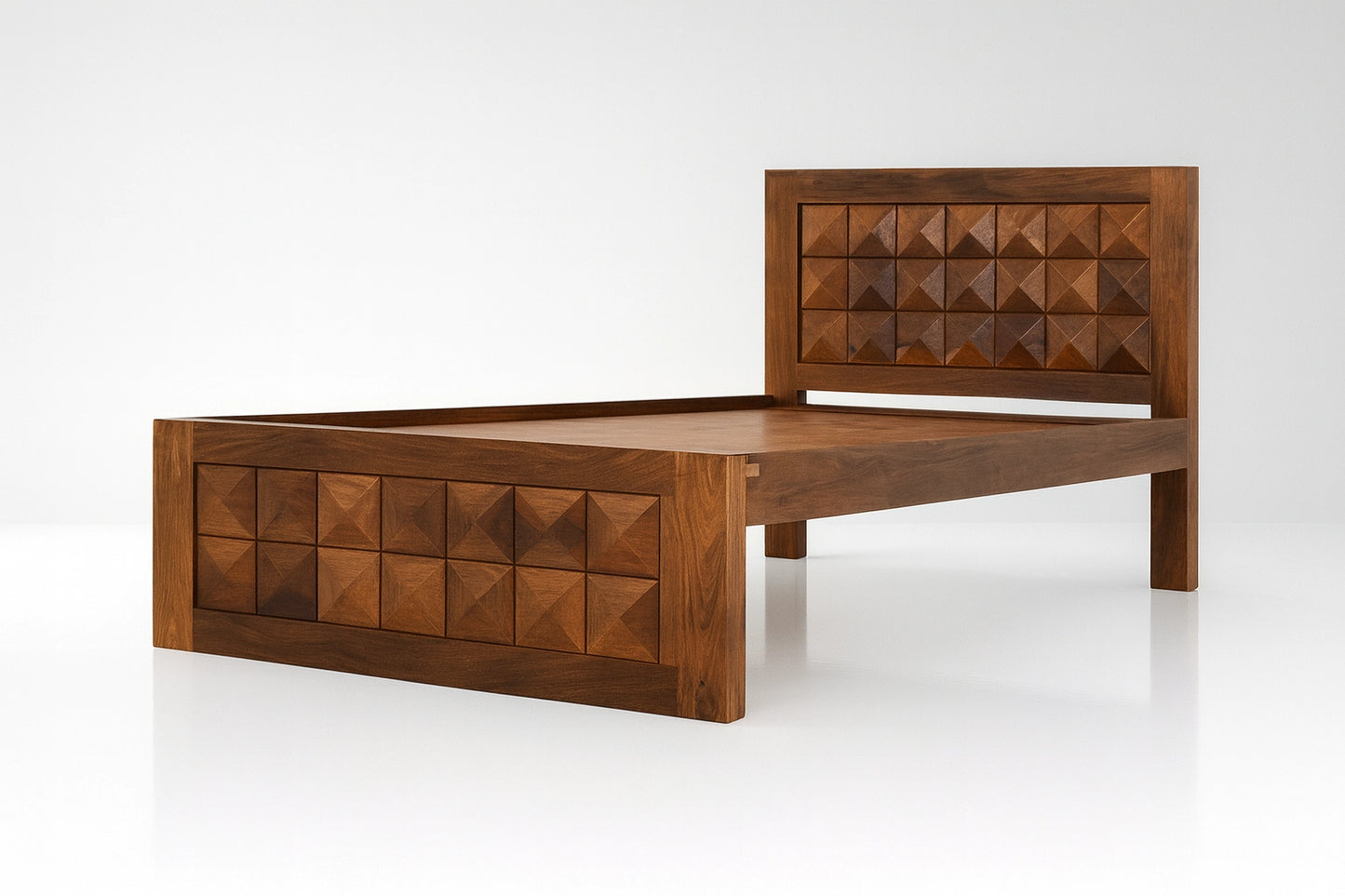Magadha Wooden Single bed